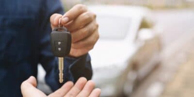 Pasos para obtener el certificado de propiedad de vehículo en Guatemala