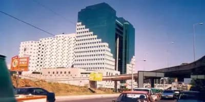 Historia del edificio «Tikal Futura» en la Ciudad de Guatemala