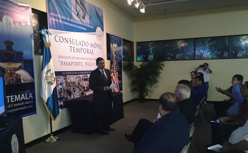 Instalan Consulado Móvil en Florida