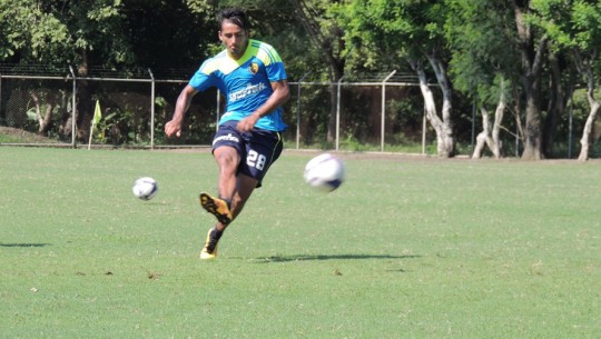 Angelo Padilla, jugador guatemalteco