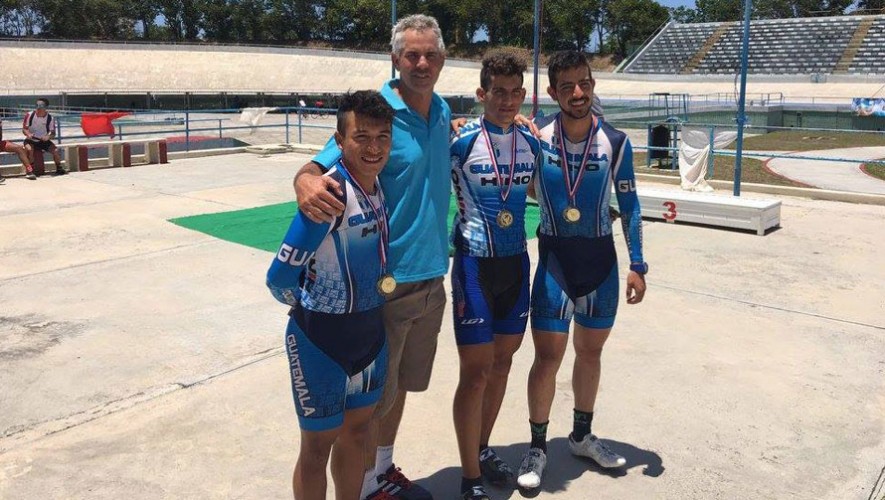 Ciclistas de pista