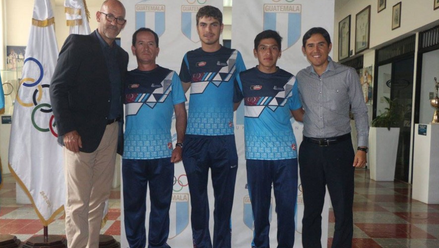 Serech y Bos, ciclistas guatemaltecos
