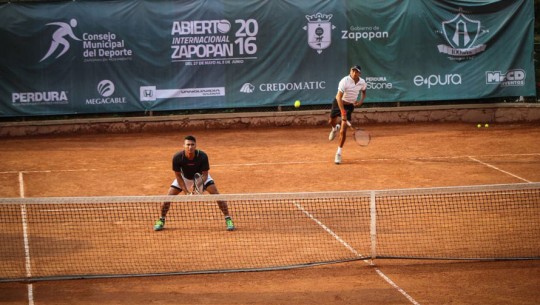 Díaz y González, tenistas guatemaltecos
