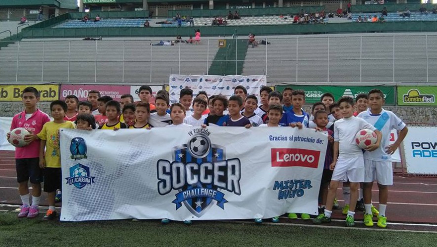 La Academia FC