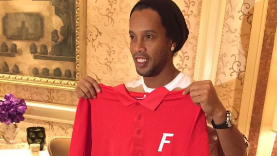 Visita de Ronaldinho