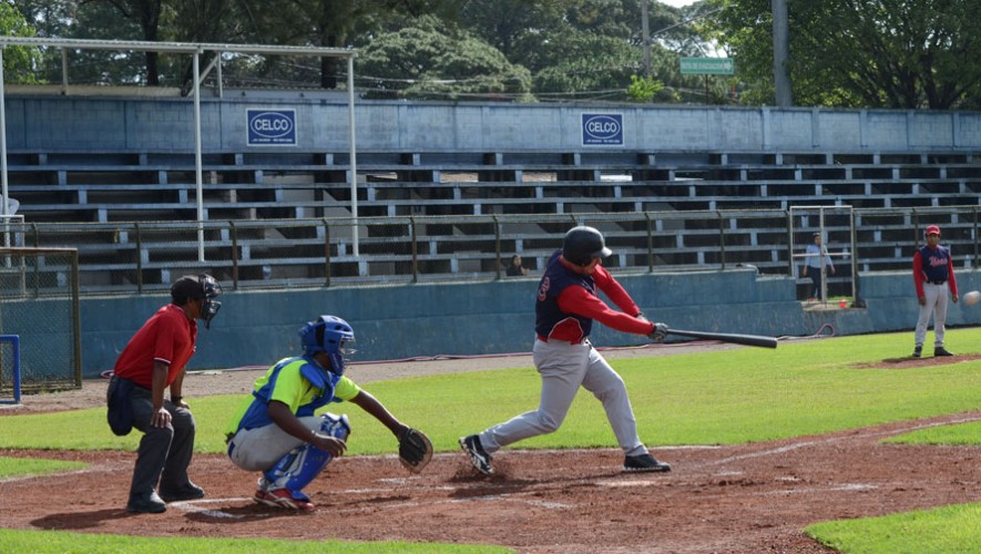 Arranca Liga Mayor de bésibol