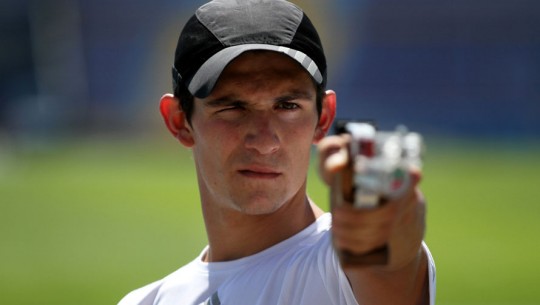 Charles Fernández