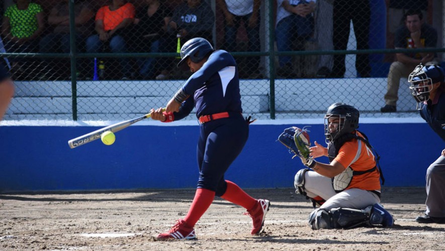 Lanquetín vs USCAC, final de Sóftbol Femenino