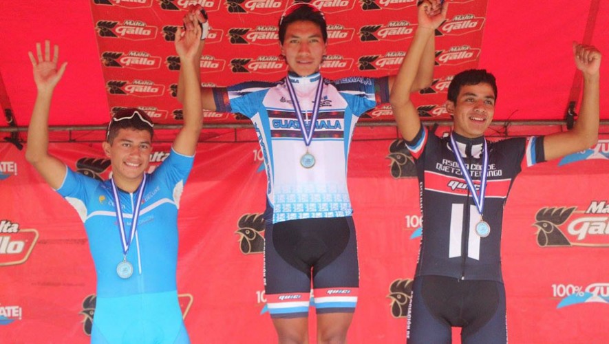 Campeones de la tercera para de pista