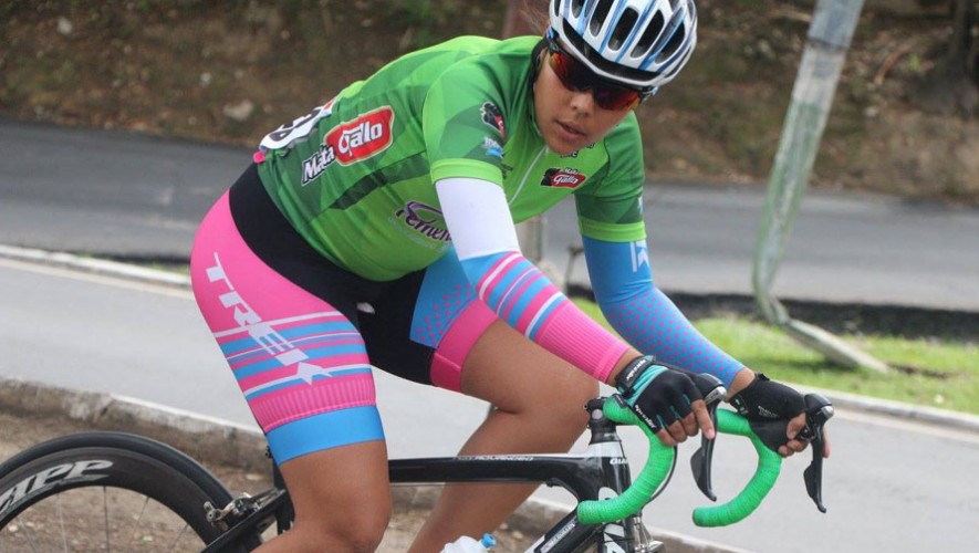 Paula Guillén - Trek