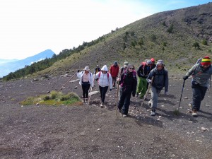 ascenso-nocturno-acatenango-lavaxpedition-gt