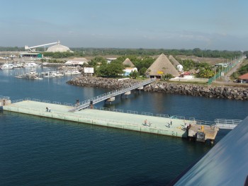 (Foto: What's In Port)