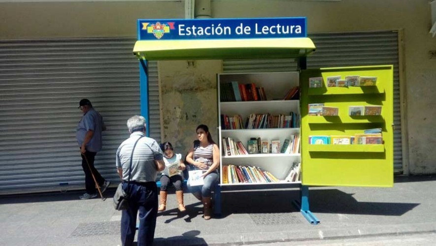 ASLIGUA y la Municipalidad de Guatemala, inauguran la primera estación de lectura