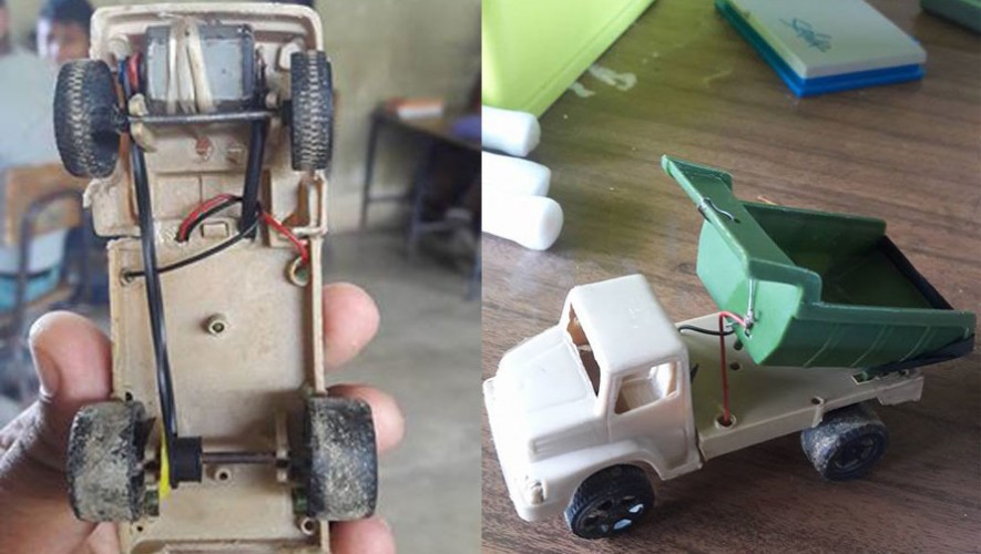 Niño hace experimento en la escuela de Alta Verapaz