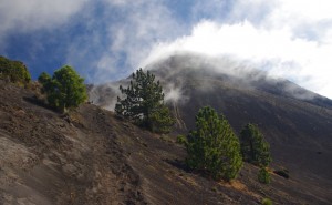 ascenso-volcan-acatenango-febrero-2017--arnaud-z-voyage