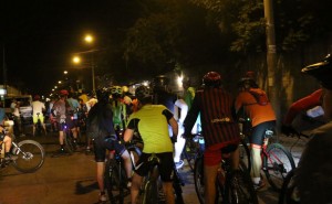 colazo-nocturno-bicicleta-total-bikes-portales-febrero-2017