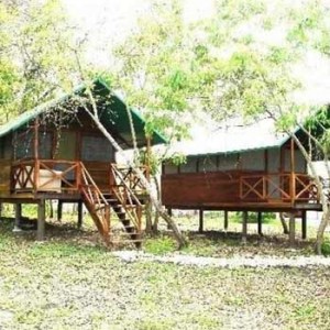 Chaltunha Hostel San Miguel Flores Petén 