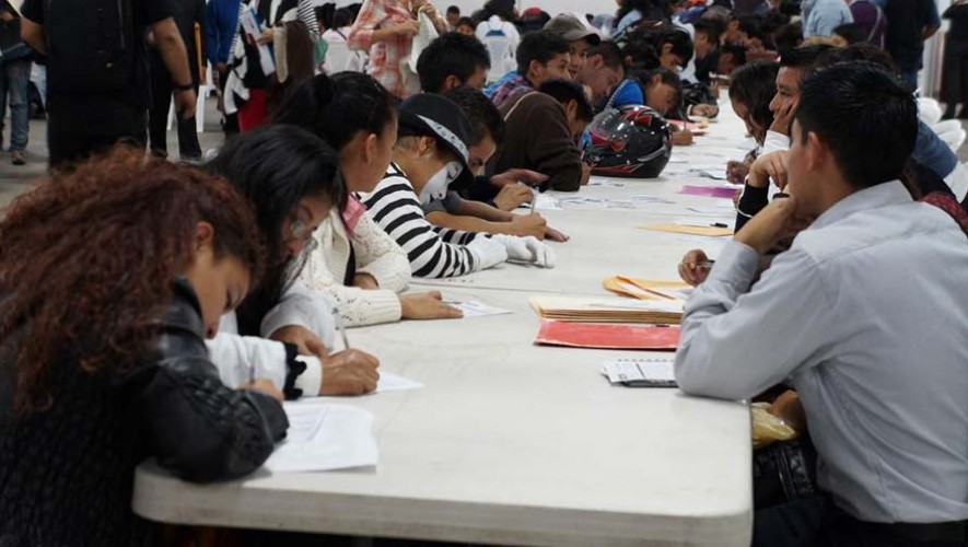 Feria de Empleo 2017 por la HR Consultores en la Ciudad de Guatemala