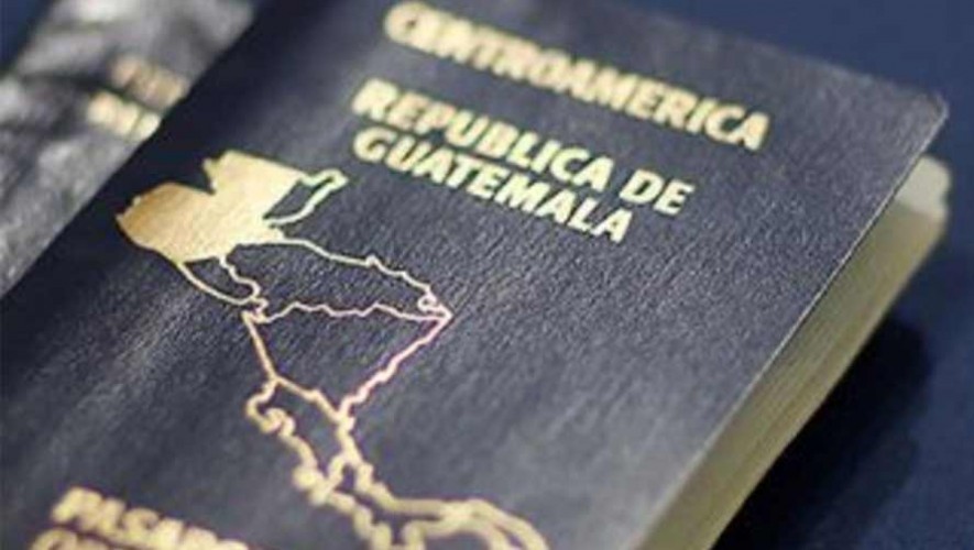 Por qué el pasaporte de Guatemala es de color azul