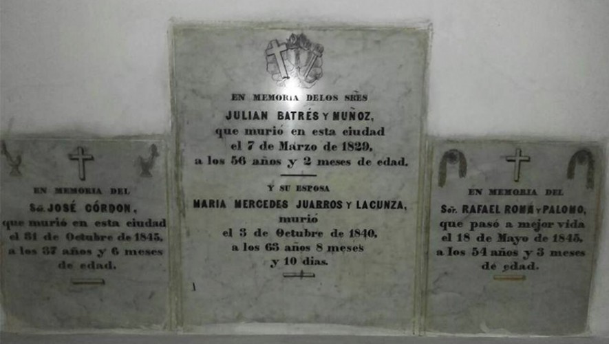 Nueva fecha para el recorrido nocturno por las criptas de la Catedral Metropolitana en la Ciudad de Guatemala, abril 2017
