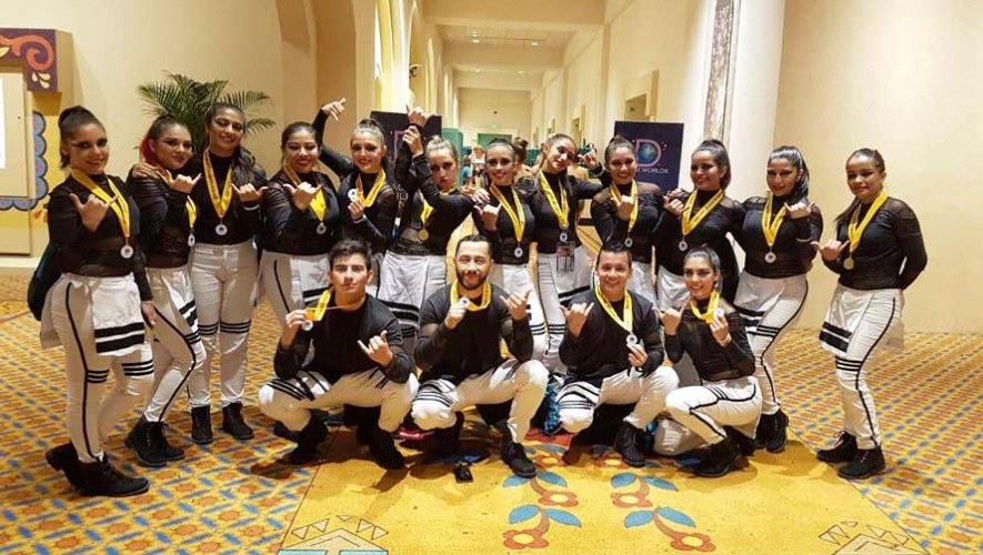 Bailarines guatemaltecos fueron finalistas en el concurso The Dance Worlds 2017