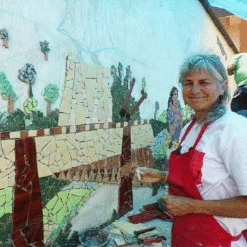 Buscan recolectar materiales para pintar un mural cultural en Quetzaltenango