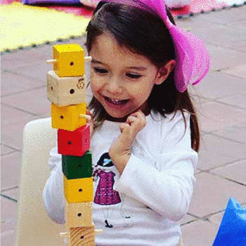 Cubocú Toys, juguetes educativos creados por artesanos guatemaltecos