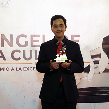 Guatemaltecos reciben el Premio Ángel de la Cultura 2017