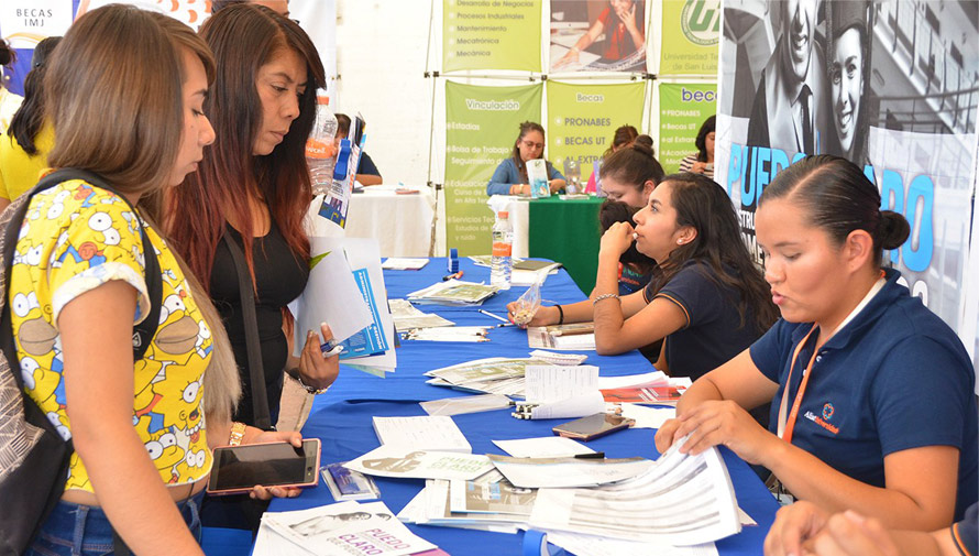Guatemaltecos podrán optar a becas completas en Estados Unidos 2018