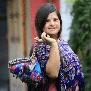 Isabella Springmuhl protagoniza el cortometraje Down With Music