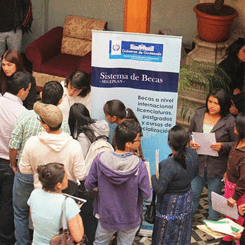 Todos los detalles de la Feria Nacional de Becas, Segeplán 2017