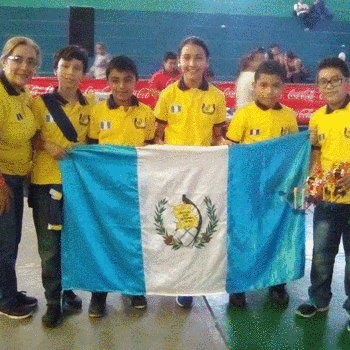 Guatemaltecos ganan 4 primeros lugares en Campeonato de Robótica 2017