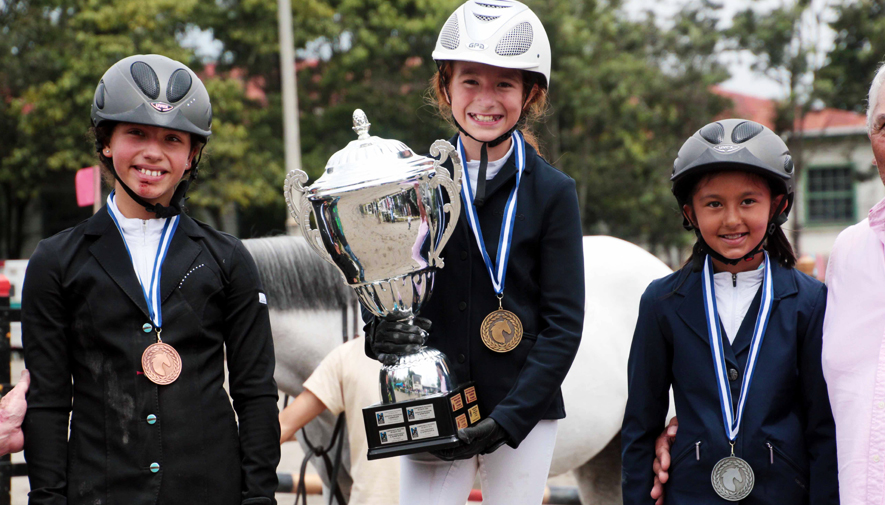 Campeones Nacionales Infantiles de Salto 2017