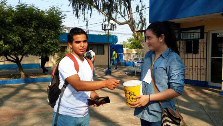 Buscan voluntarios para la Asociación Nacional de Sordos de Guatemala