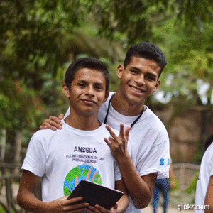 Buscan voluntarios para la Asociación Nacional de Sordos de Guatemala