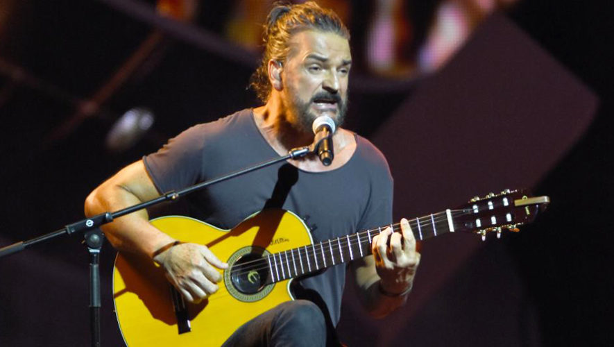 Ricardo Arjona estrena el video oficial de su canción Porque Puedo