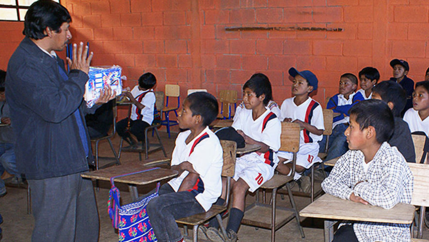 Café con Causa dona sus ganancias para brindar educación a jóvenes guatemaltecos