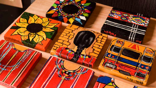 Xul, elabora espejos artesanales inspirados en la cultura de Chimaltenango