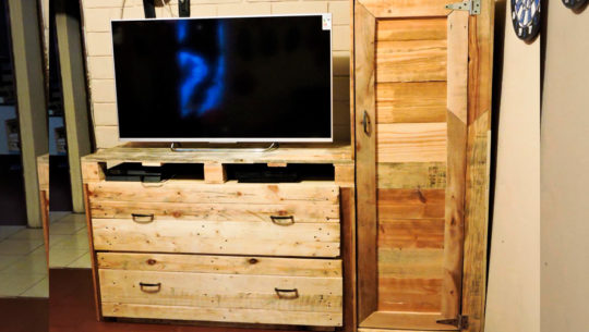 DecoPalets, muebles ecológicos elaborados con palets recicladas