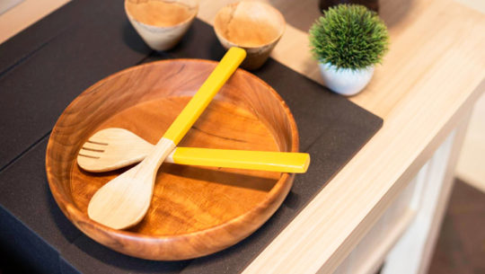 Itza Wood, empresa que fabrica muebles y artículos de madera
