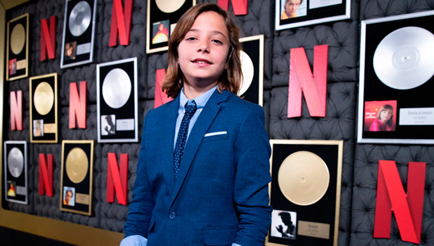 Izan Llunas, el niño que interpreta a Luis Miguel se encuentra en Guatemala