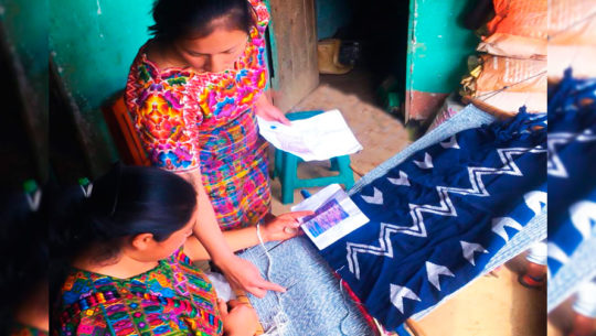Maya Loom, cojines elaborados por mujeres guatemaltecas