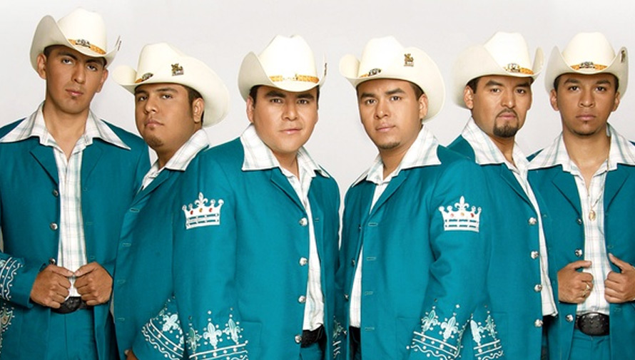 Concierto de El Trono de México en San Miguel Petapa