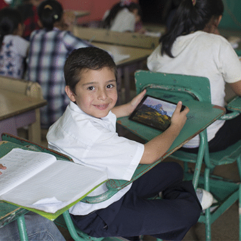 ProFuturo aporta en educación digital para jóvenes guatemaltecos