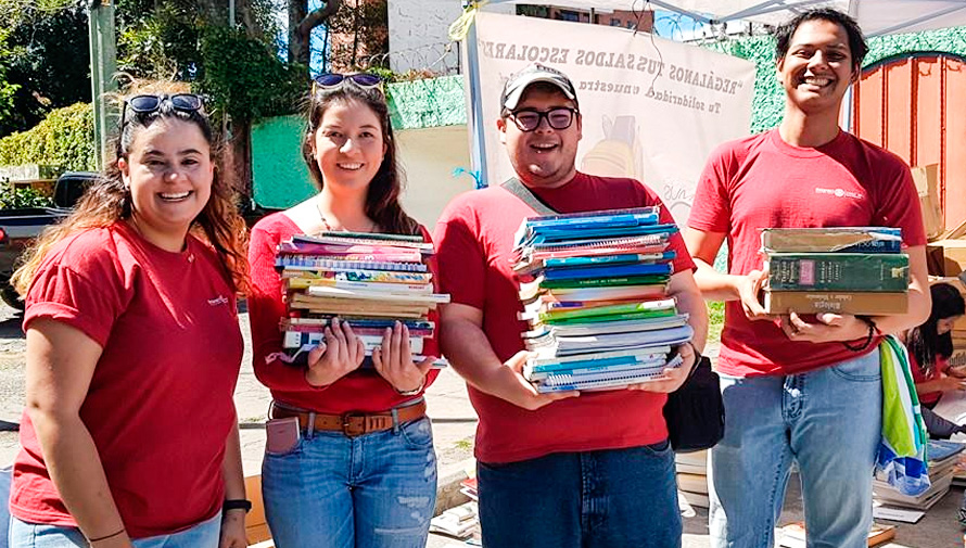 Recaudación de útiles escolares para los niños de escasos recursos de Baja Verapaz, 2018