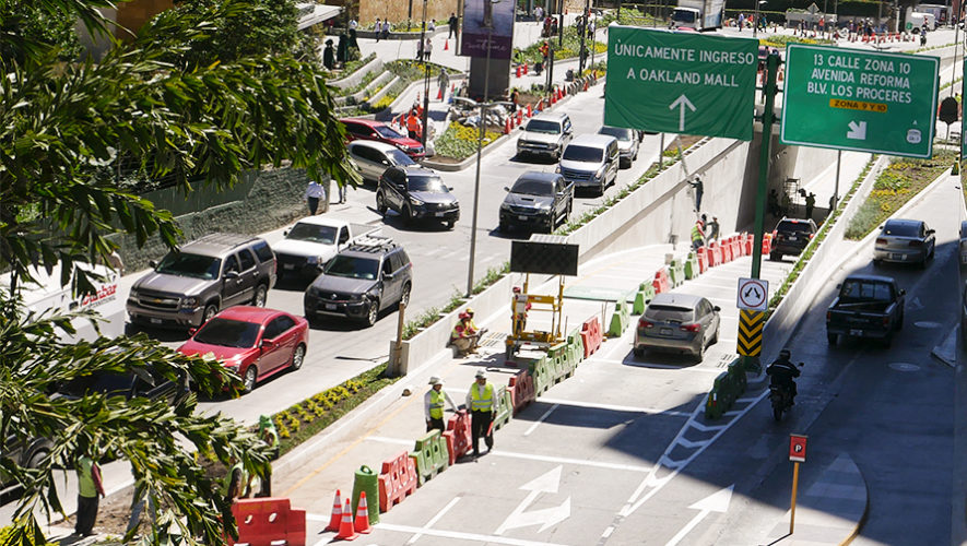 Fecha de la inauguración del paso a desnivel de la Diagonal 6 zona 10, Ciudad de Guatemala