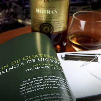 Libro del Ron de Guatemala, una obra llena de historia y cultura