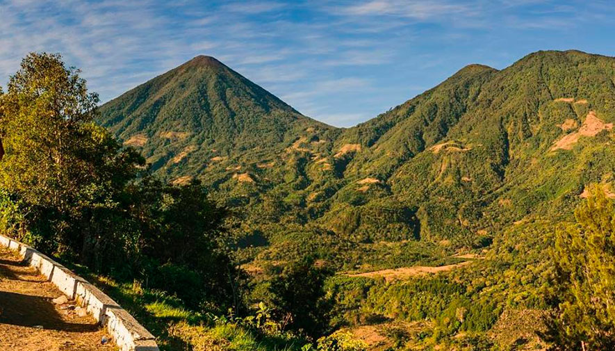 Campamento en el volcán Tolimán | Diciembre 2018
