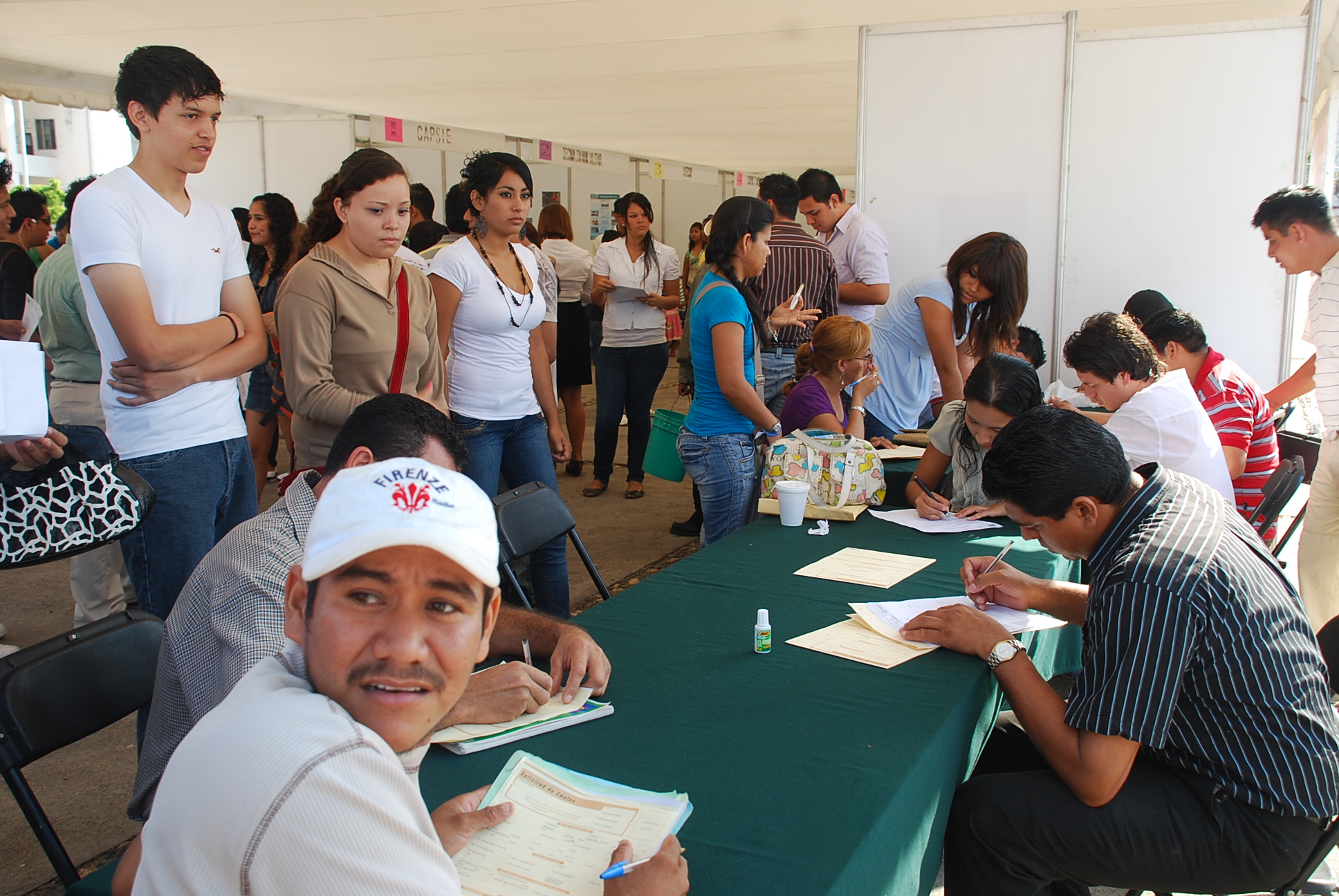 Feria de empleo en la USAC