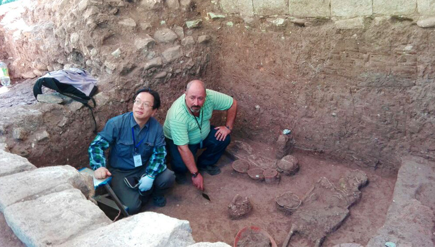 Tumba de gobernante maya es uno de los grandes hallazgos arqueológicos, según NatGeo
